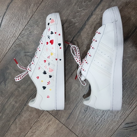 ADIDAS Limited Edition Superstar Hearts Shoes 7 - Picture 11 of 14